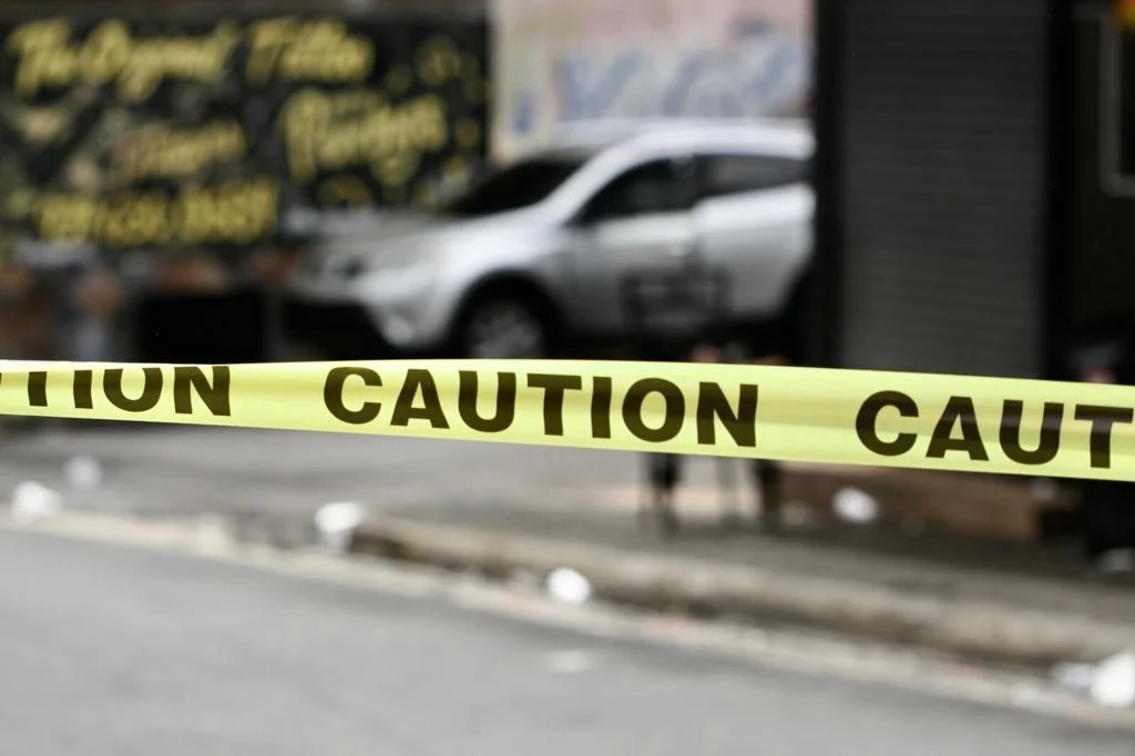 Tres jóvenes muertos y dos heridos en un tiroteo en el sur de Puerto Rico