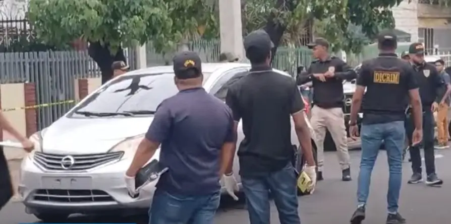 Se trata de feminicidio caso de hombre que ultimó mujer y se suicidó dentro de un vehículo