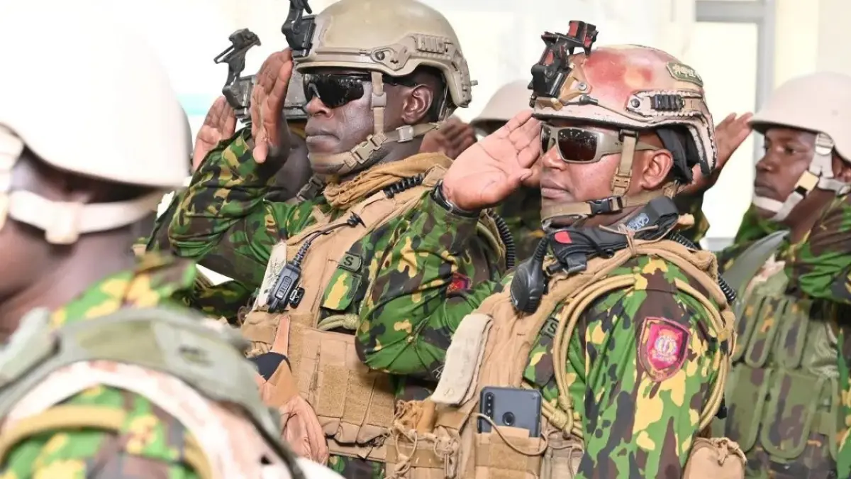 Un contingente de 400 policías de Kenia salió hacia Haití para liderar la misión de la ONU