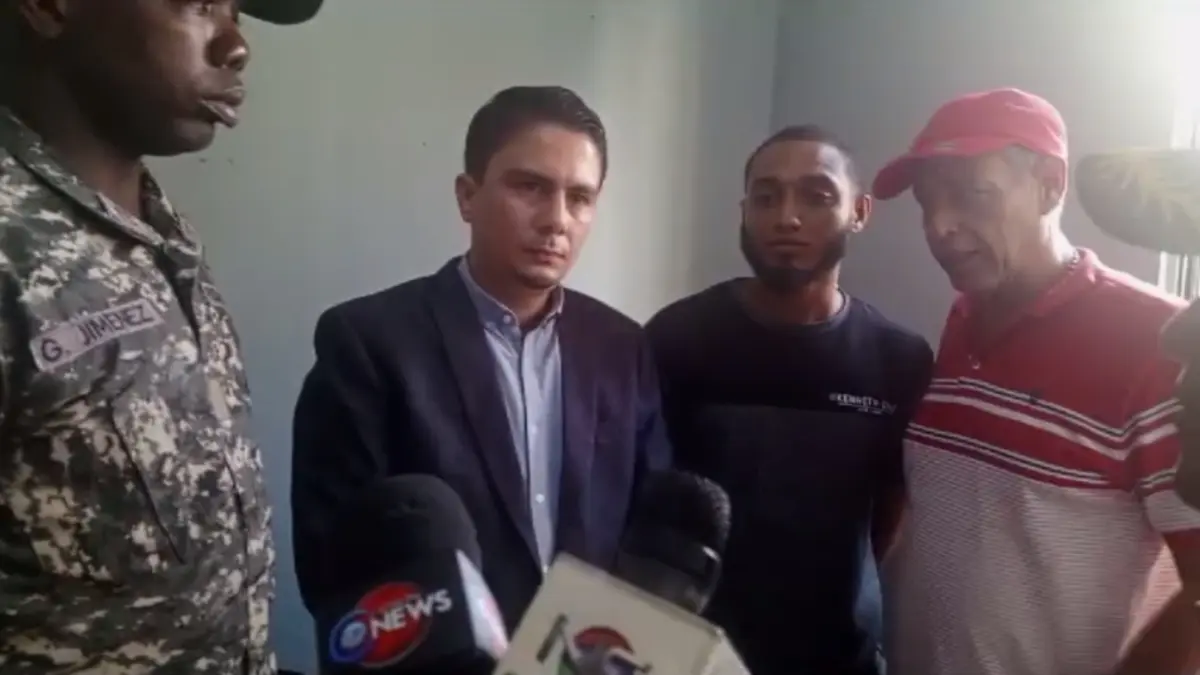 Se entrega uno de los acusados de matar a joven en Moca