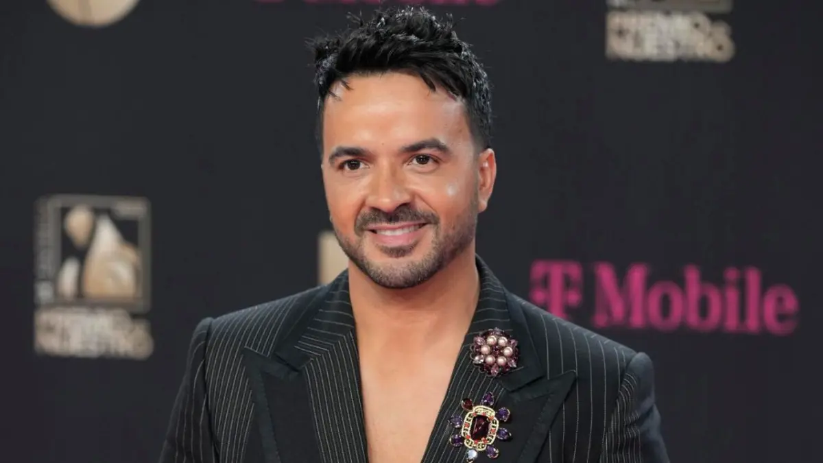 Luis Fonsi asegura que no se ve dentro de otros 25 años en un escenario
