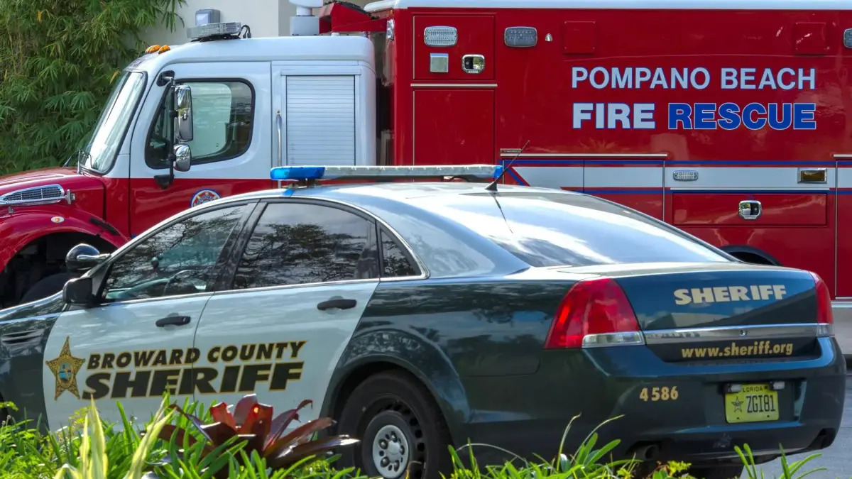 Los bomberos de Florida piden cautela tras tres heridos por dos ataques de tiburón