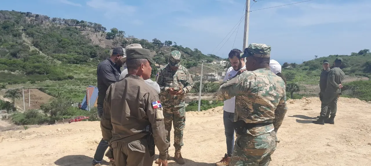Medio Ambiente somete a una persona por desmonte de bosque seco en Montecristi