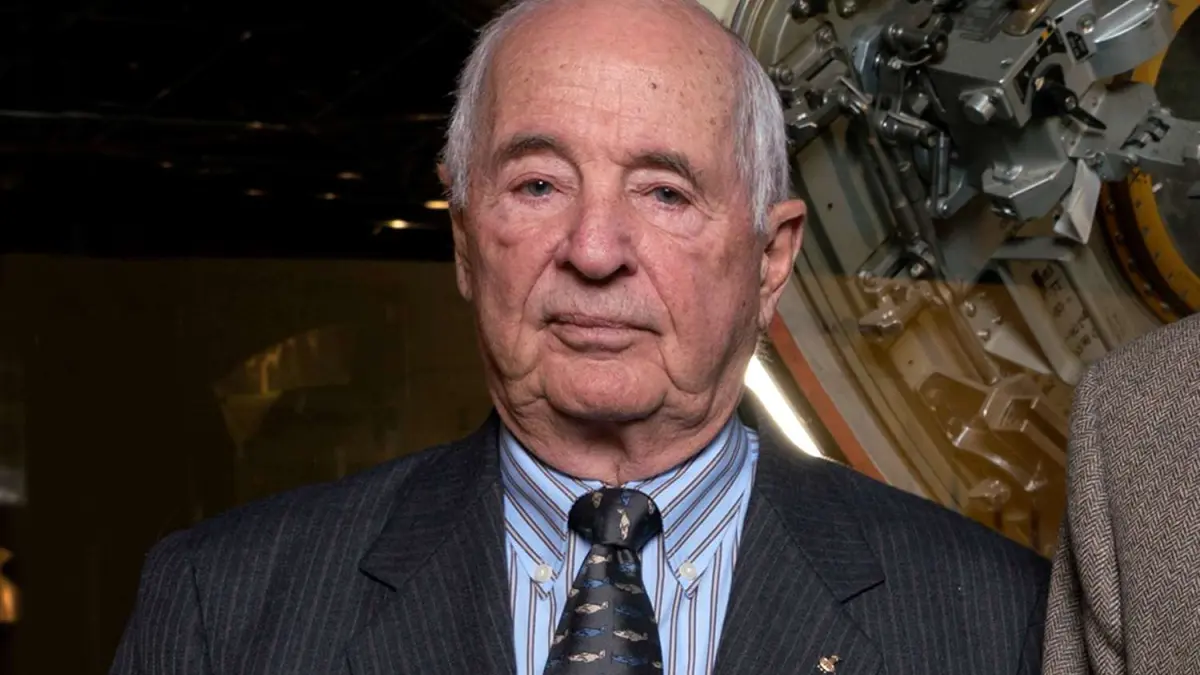 Muere en accidente de avioneta exastronauta Anders, que tomó icónica foto de la Tierra