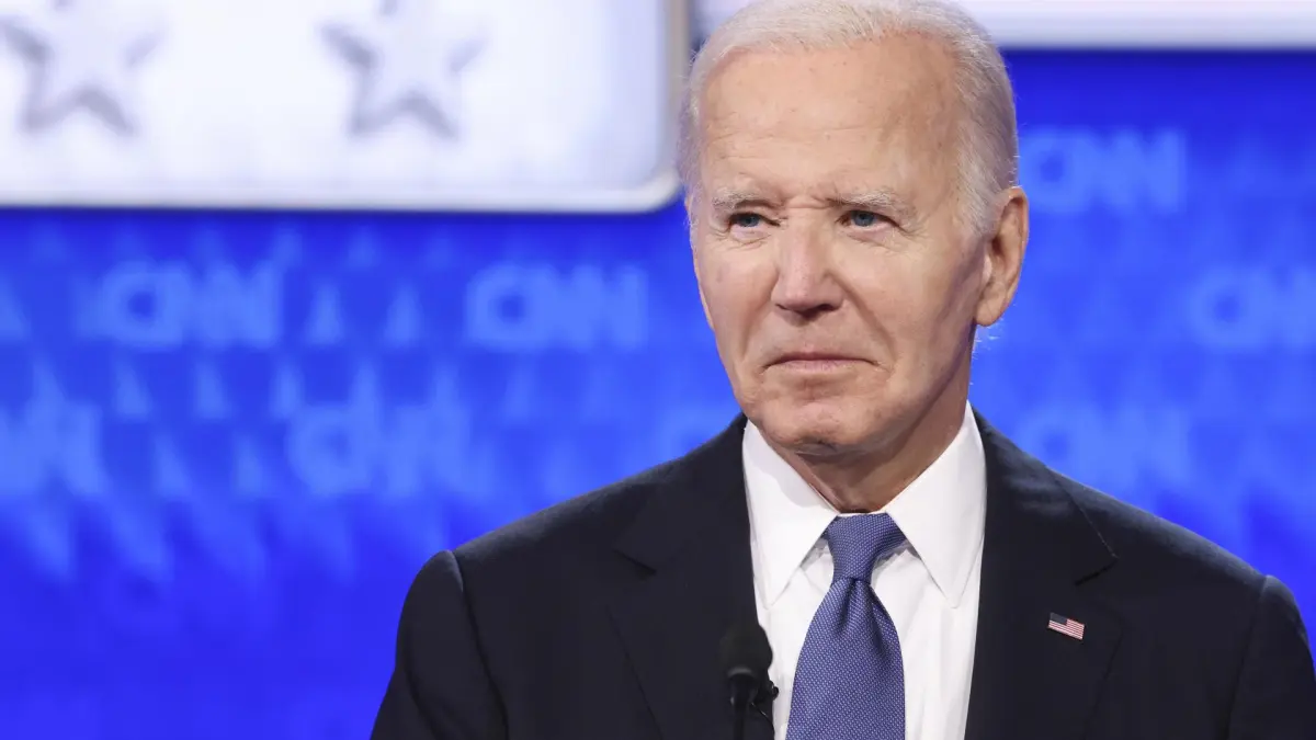 Biden dice que su desempeño en el debate fue un error estúpido