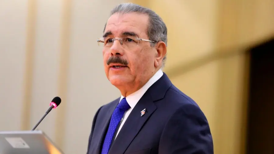 Miembros del CP apoyan decisión de Danilo Medina de no continuar en la presidencia del PLD