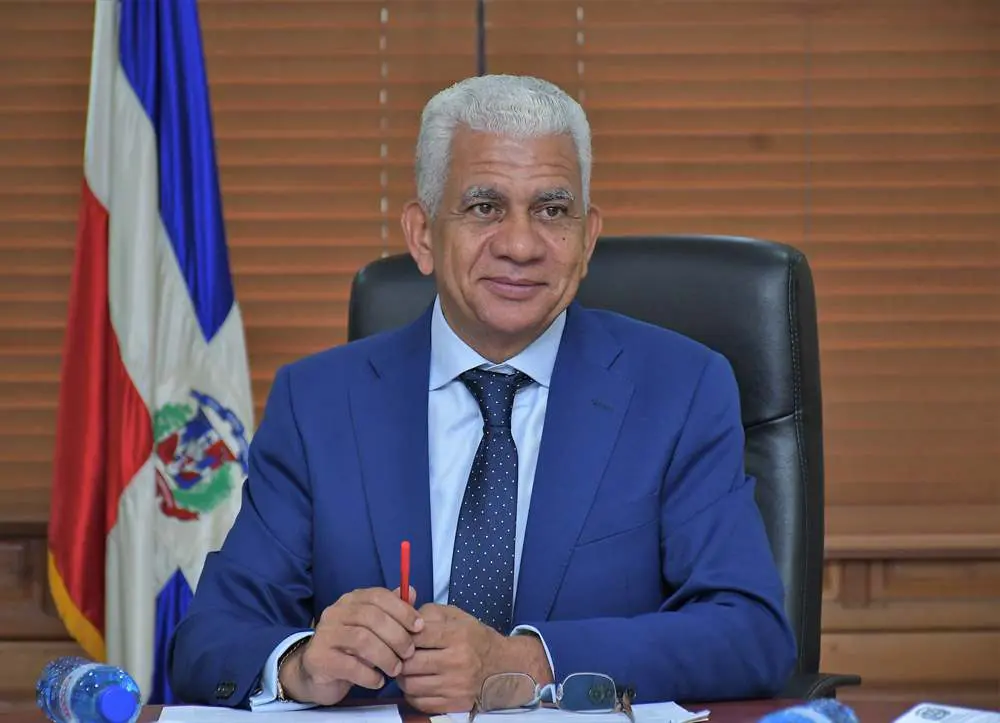 Ricardo de los Santos asegura en nueva legislatura propiciará la aprobación de nuevas leyes