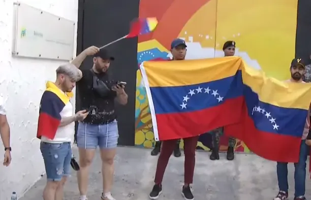 Venezolanos en RD reaccionan a resultados presidenciales de su país