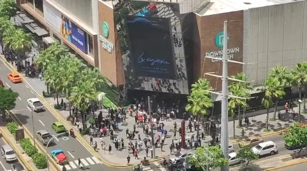 Downtown Center restablece sus servicios tras evacuar empleados