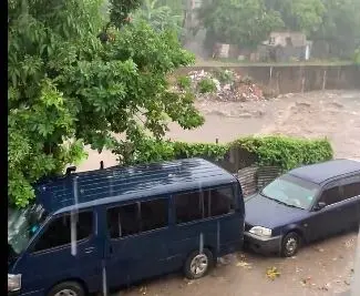 Imágenes de los efectos del huracán Beryl en Jamaica