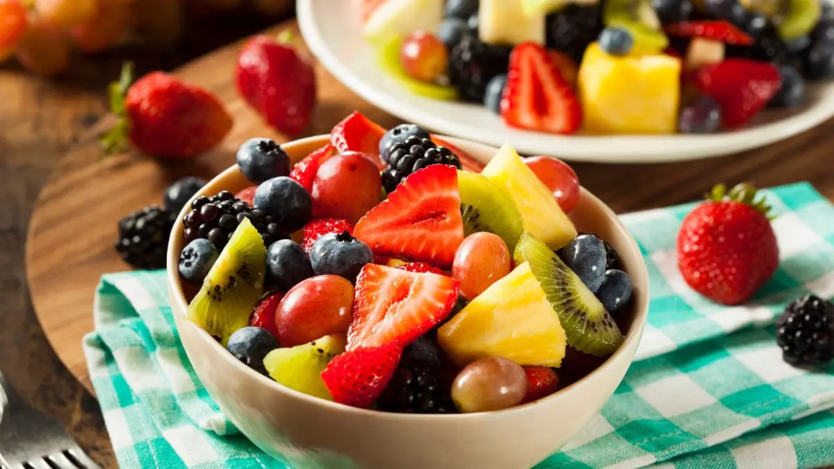 Conoce las 6 frutas que aportan más calorías