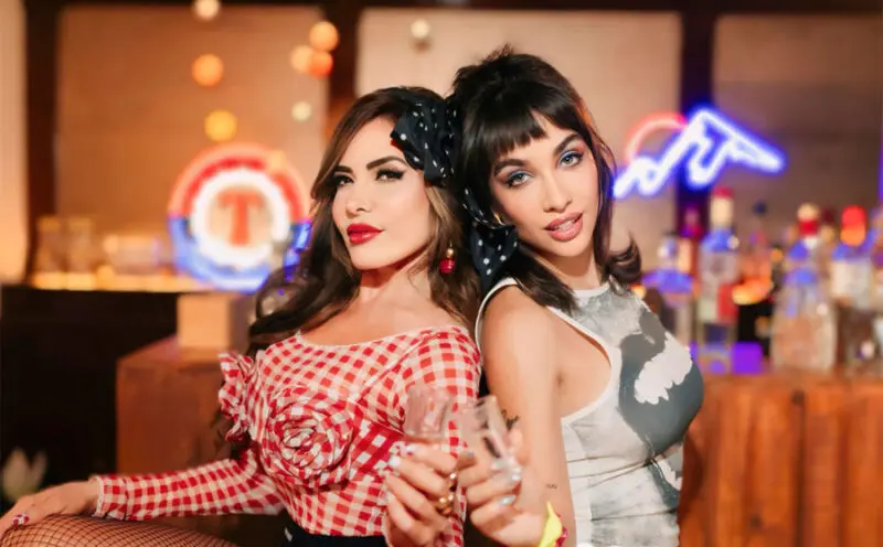 Gloria Trevi y María Becerra ahogan penas en el nuevo sencillo Borracha