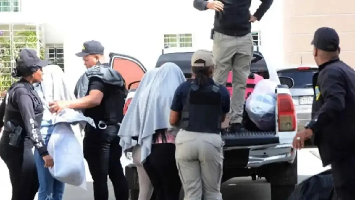 Imponen doce meses de prisión como medida de coerción a implicados en operación Flor de Loto