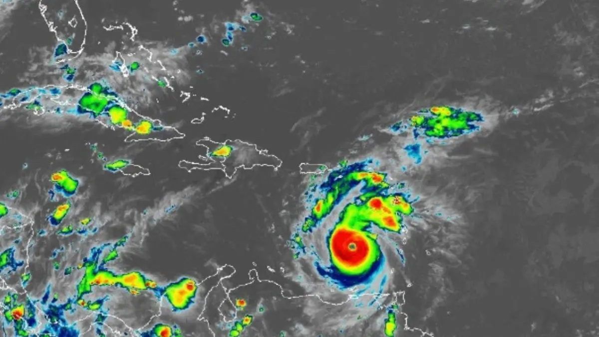 Huracán Beryl pasará a 330 kilómetros de Santo Domingo a las 2 p.m. de este martes