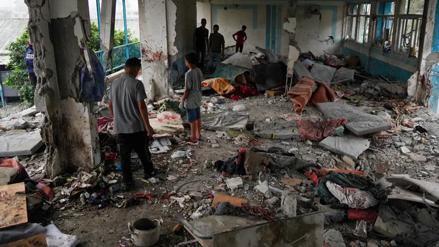 Aumentan a 22 los muertos por el bombardeo israelí contra el Hospital Naser en sur de Gaza