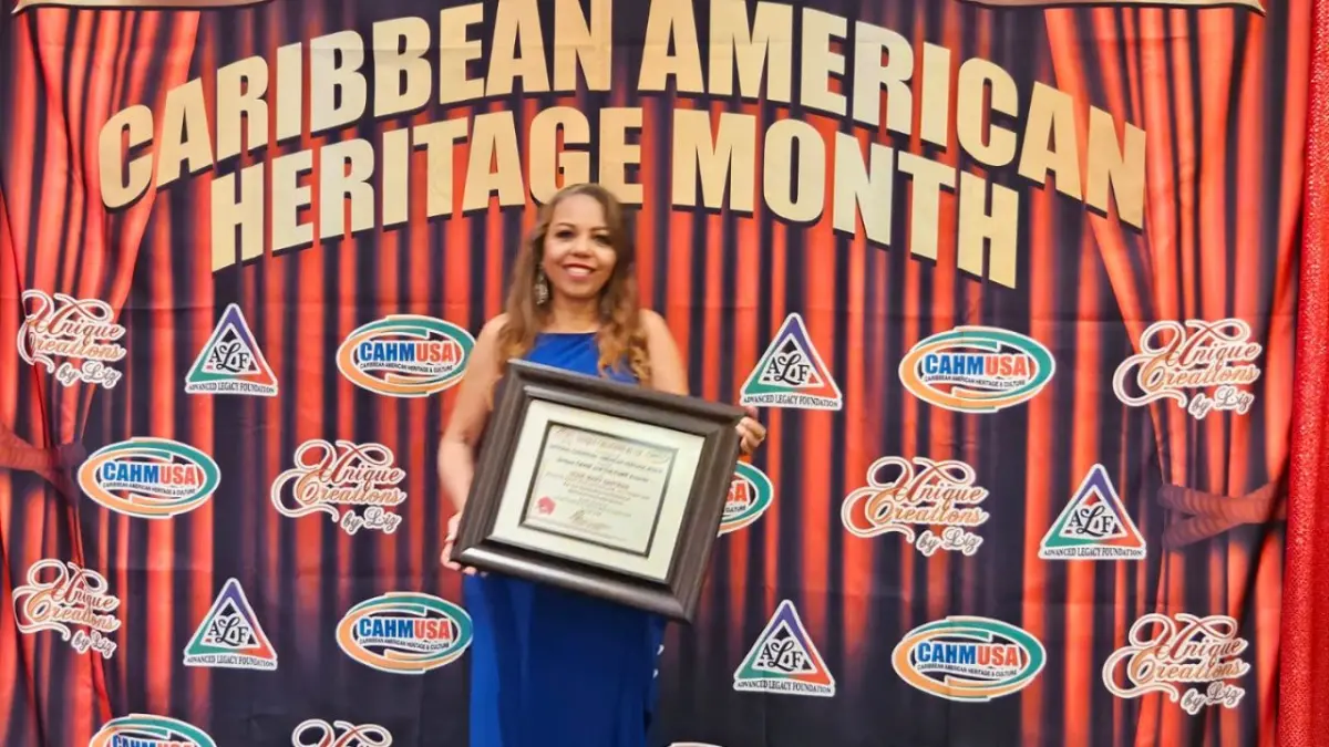 Periodista dominicana se convierte en “Mujer Influencia Hispana en EEUU”