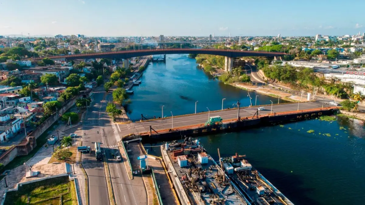 Cerrarán por dos horas en puente flotante este sábado