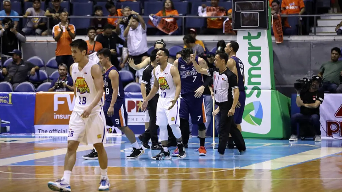 Filipinas implementa línea de cuatro puntos en baloncesto