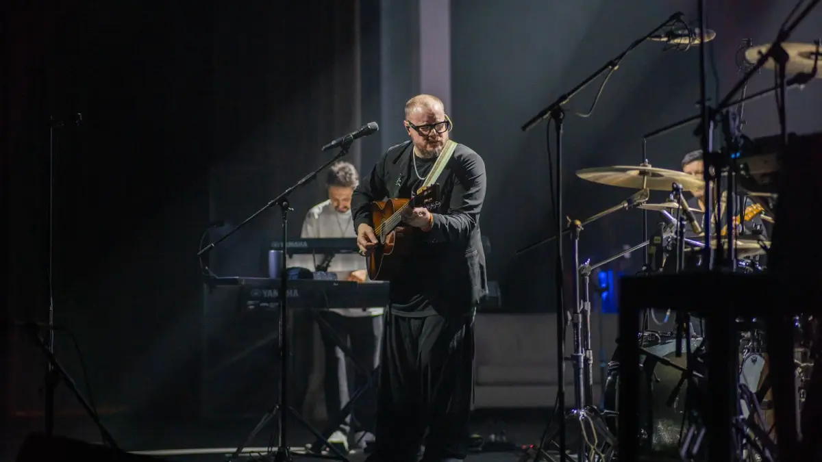 Leonel García ofrece su concierto Pausa Tour