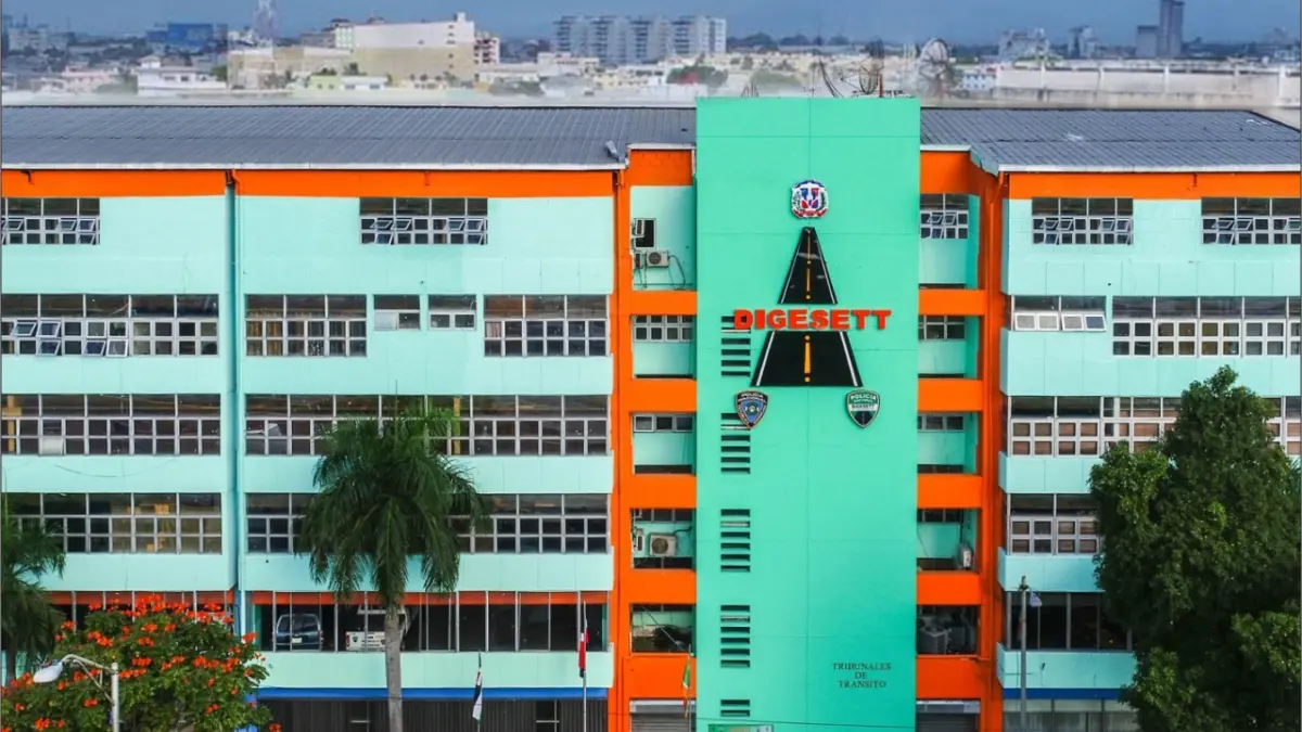 DIGESETT ordena investigación de ciudadano extranjero fue fiscalizado por exceso de velocidad