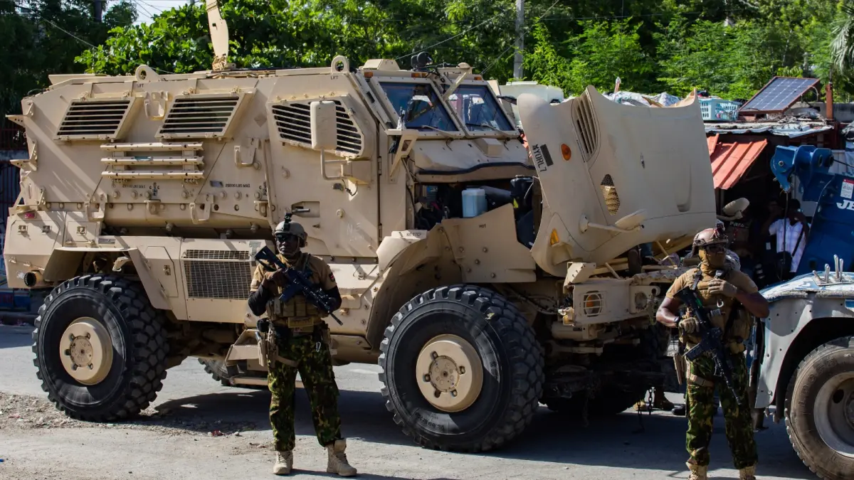 Estados Unidos aportará otros 60 millones de dólares y vehículos blindados para Haití
