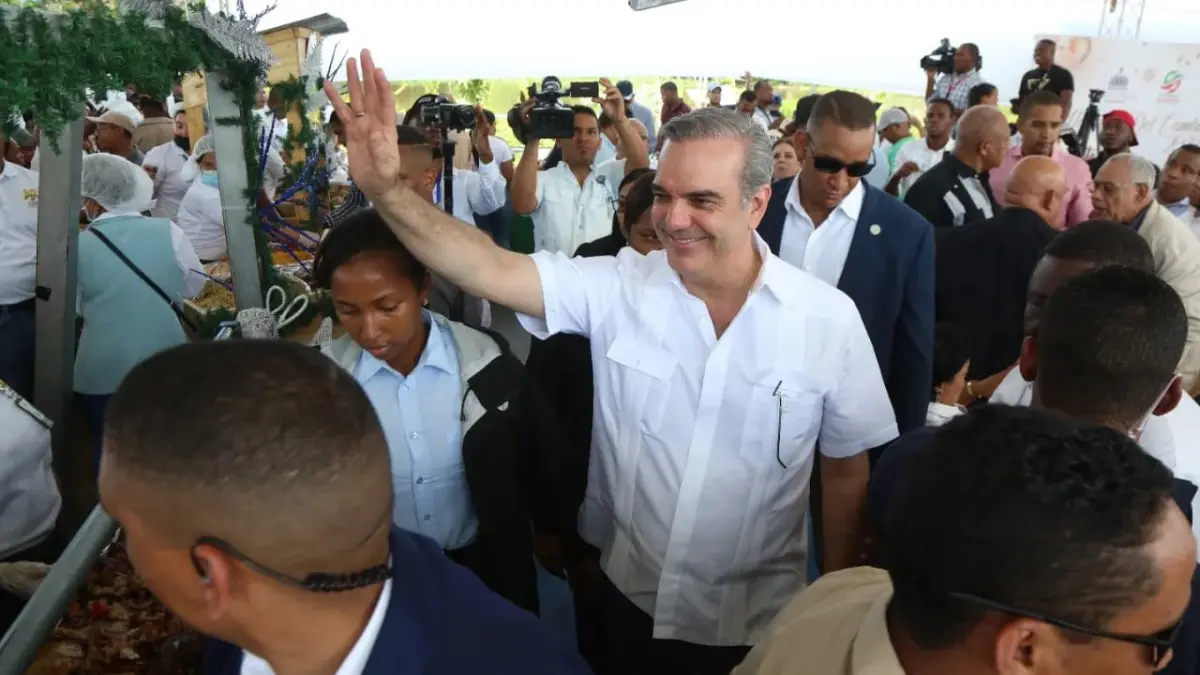 Abinader inaugurará obras y entregará títulos de propiedad en el Gran Santo Domingo  