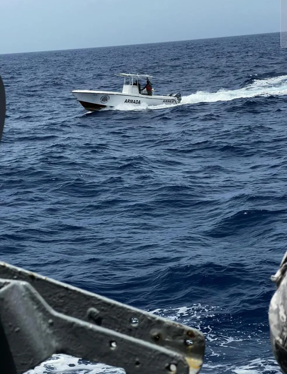 Así encontraron embarcación que zozobró en Guayacanes