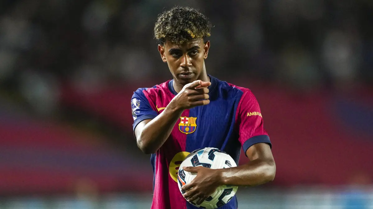 Apuñalan al padre de la joven estrella española Lamine Yamal cuando paseaba a su perro