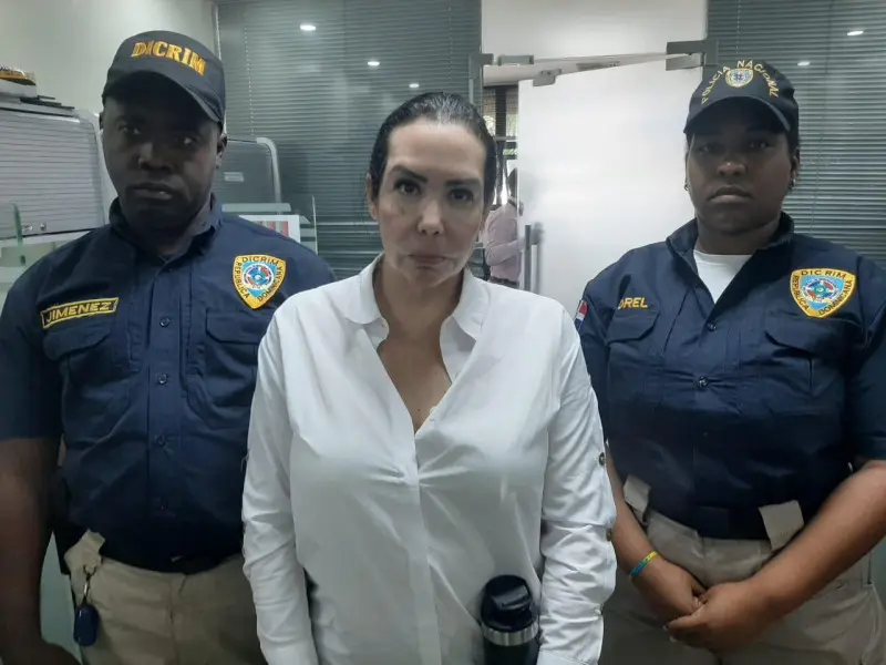 Tribunal absuelve a la venezolana Karla Moya Boada acusada de ejercer ilegalmente medicina estética