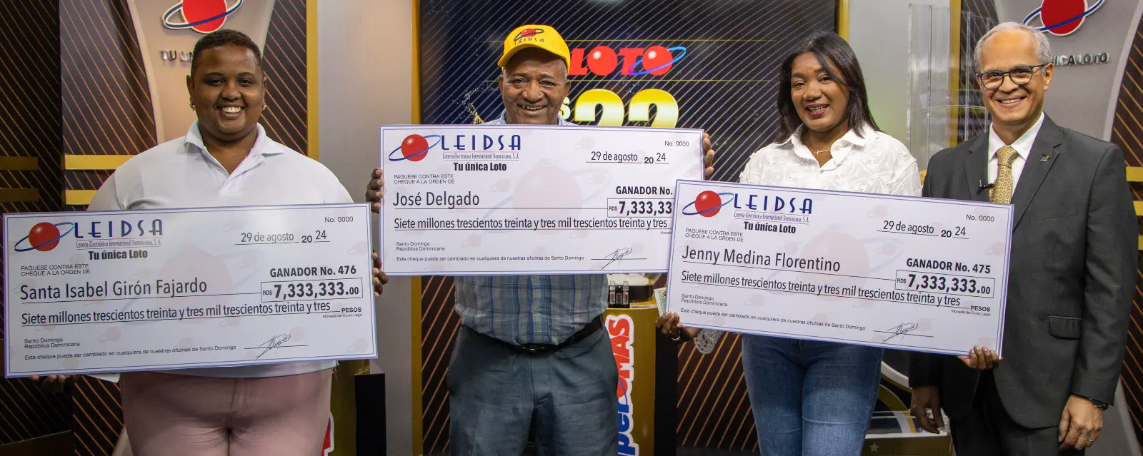 LEIDSA realiza entrega de 22 millones a tres ganadores del Loto