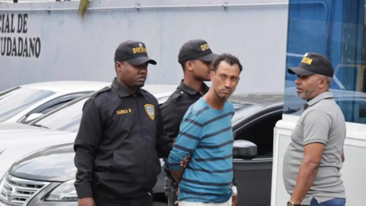 Dictan tres meses de prisión preventiva a hombre que mató mujer en un hotel de la Ciudad Colonial