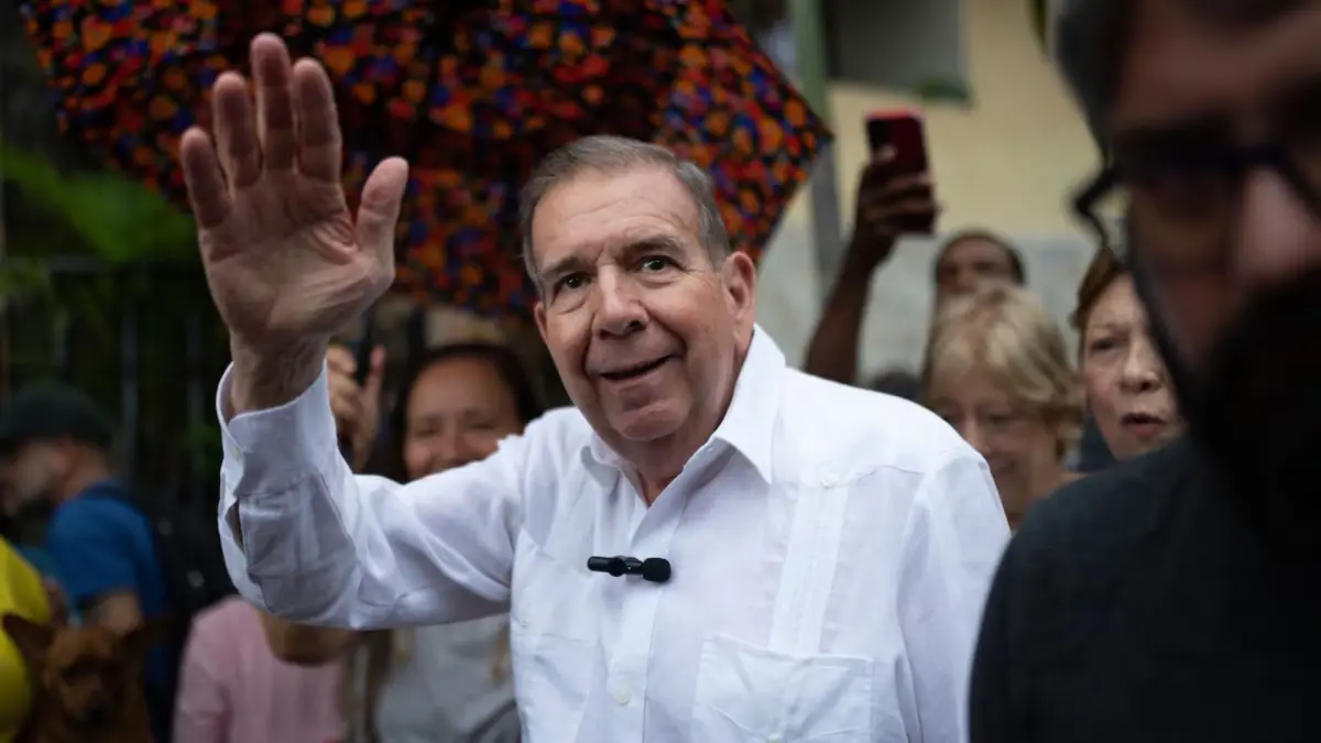 Fiscalía venezolana cita por tercera vez a González Urrutia por investigación en su contra