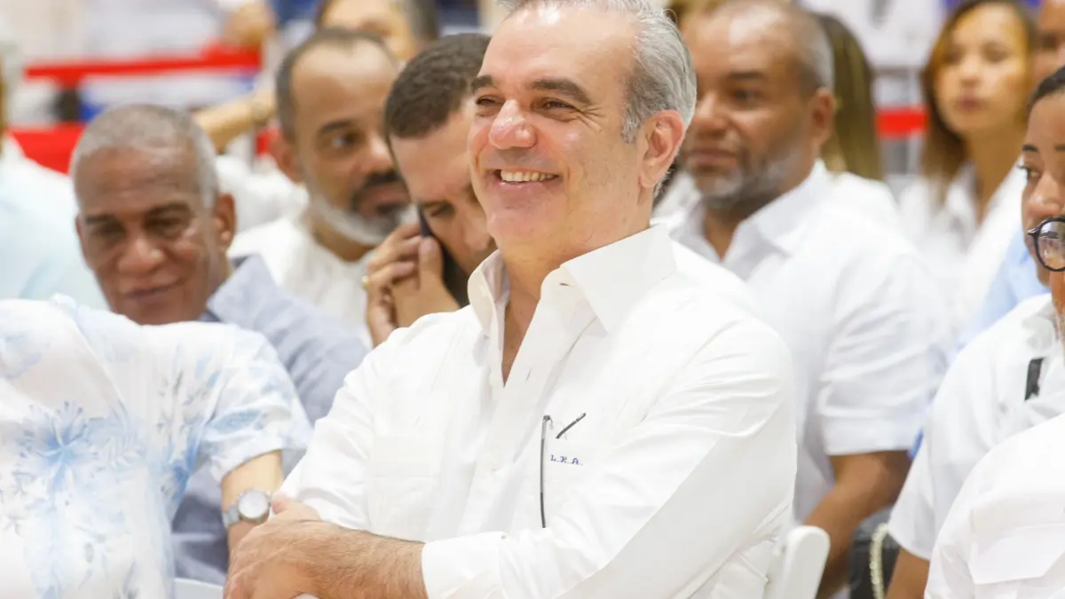 Luis Abinader inaugura nuevas obras y anuncia proyectos en La Vega