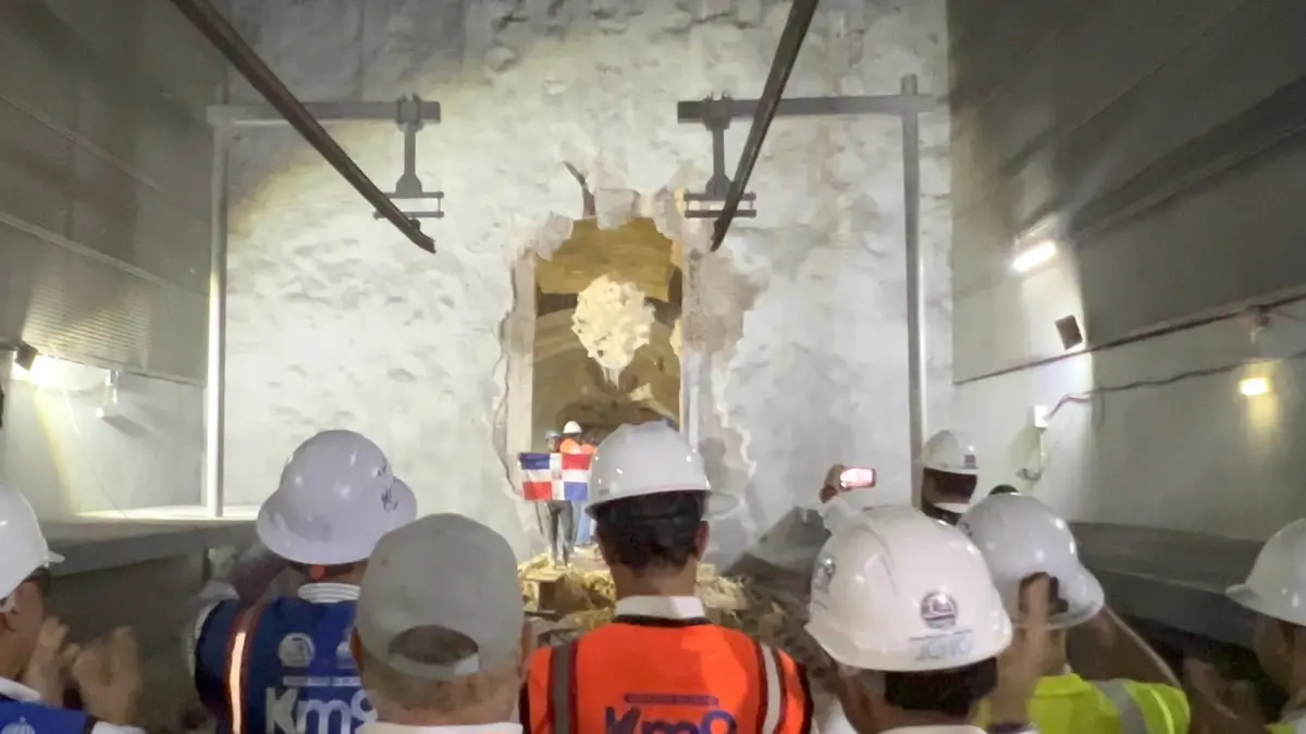 Opret conecta túnel de Línea 2C hacia Los Alcarrizos con estación María Montez