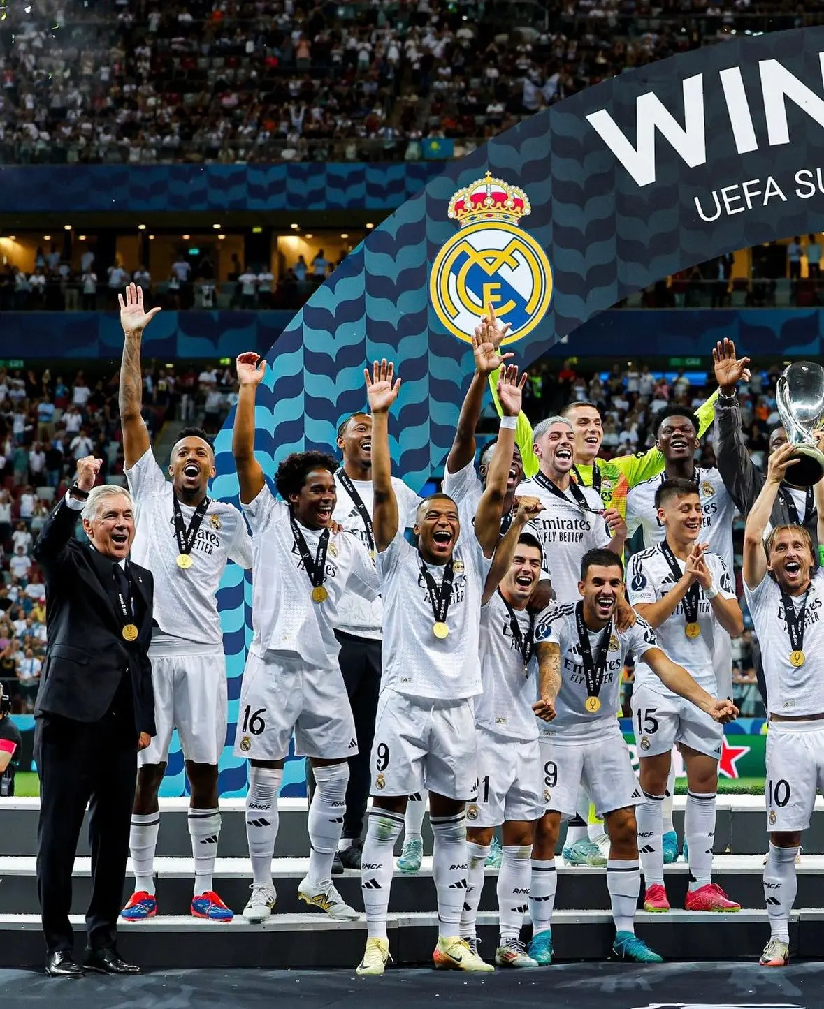 Mbappé y Valverde firman la sexta Supercopa de Europa del Real Madrid