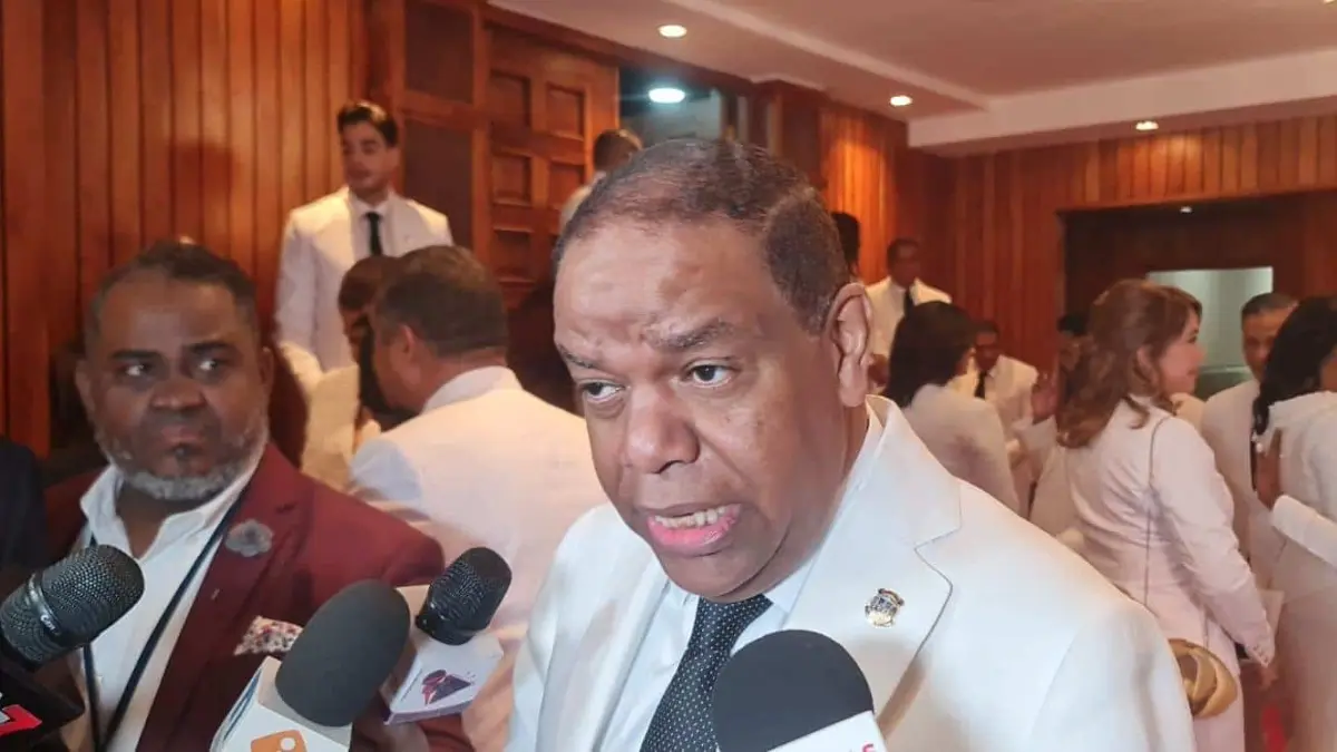 Danilo Díaz califica como “un espectáculo” discurso de Abinader