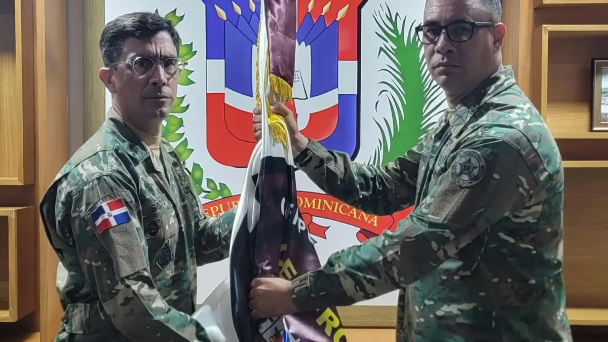 MIDE realiza traspaso de mando a nuevo director del CESFronT