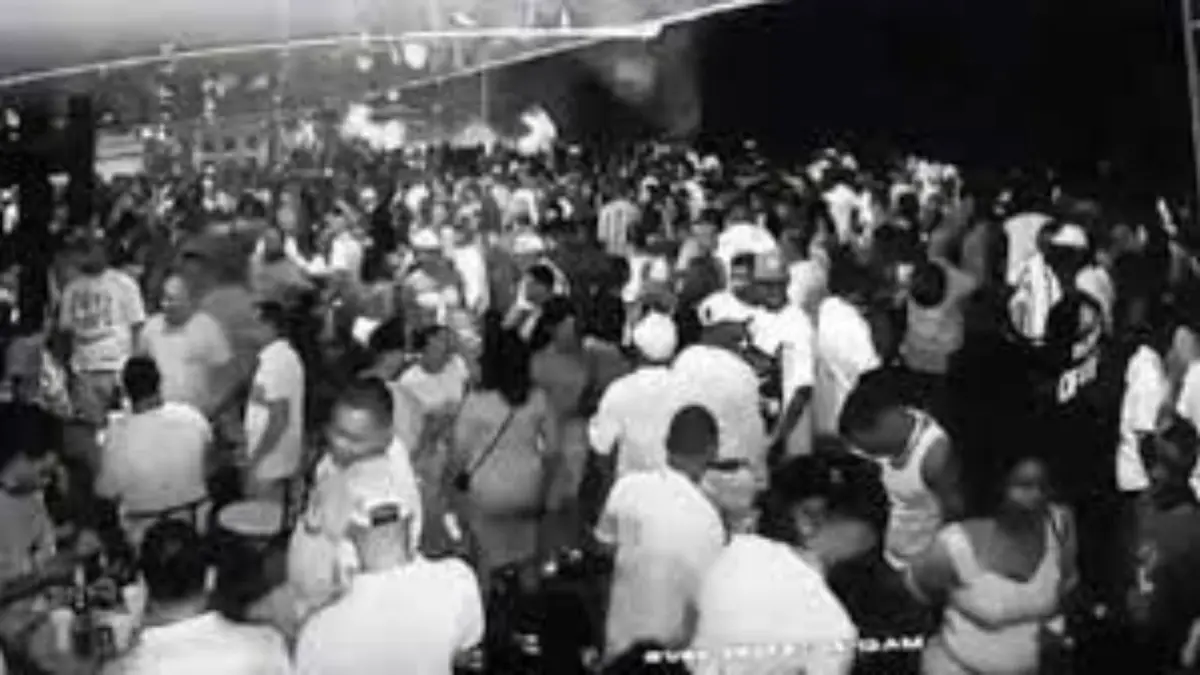 Tragedia vial en Azua cobra siete vidas y deja más de 40 heridos