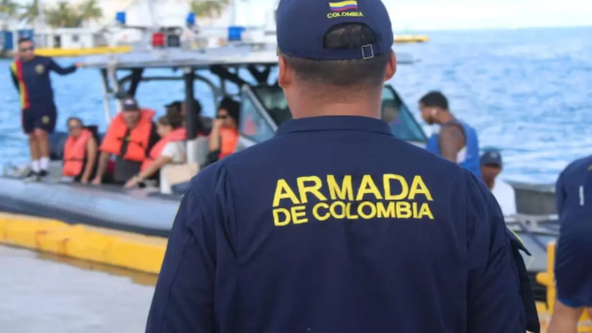 Rescatan en el Caribe colombiano a ocho migrantes venezolanos, dos de ellos niños