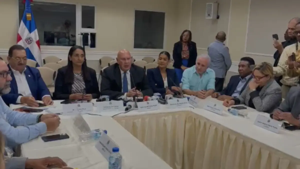 Comisión bicameral de reforma constitucional presentará este viernes informe sobre la propuesta