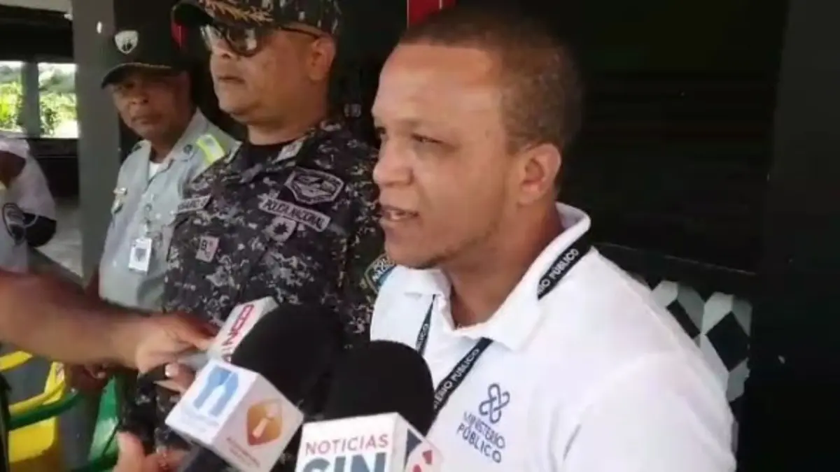 Autoridades afirman que accidente de Azua ha dejado seis fallecidos y cerca de 32 heridos