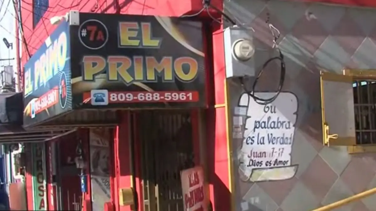 Descartan escasez del dólar a pesar de alza de tasa a más de 60 pesos