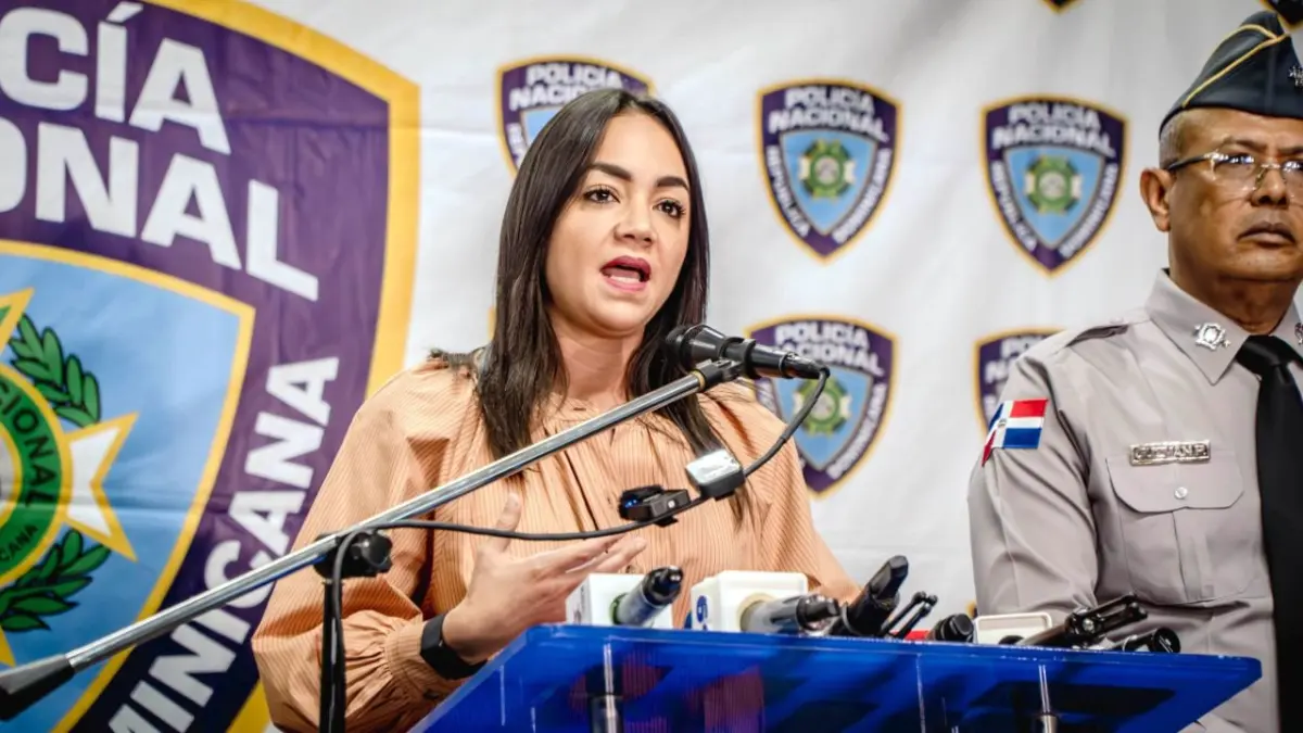 Faride Raful presenta patrimonio de casi 24 millones de pesos en declaración jurada