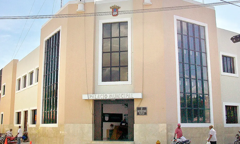 Tribunal Constitucional anula el artículo que permitiría al Presidente de la República llenar vacante en alcaldía de La Vega