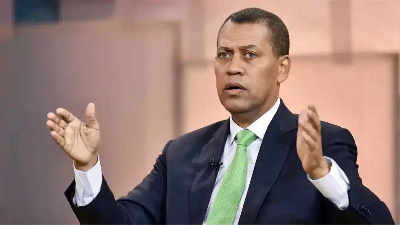 Guido Gómez Mazara lamenta 64% informaciones aparecen en redes "sean falsas"; anuncia jornada educativa tecnológica para miles jóvenes de RD