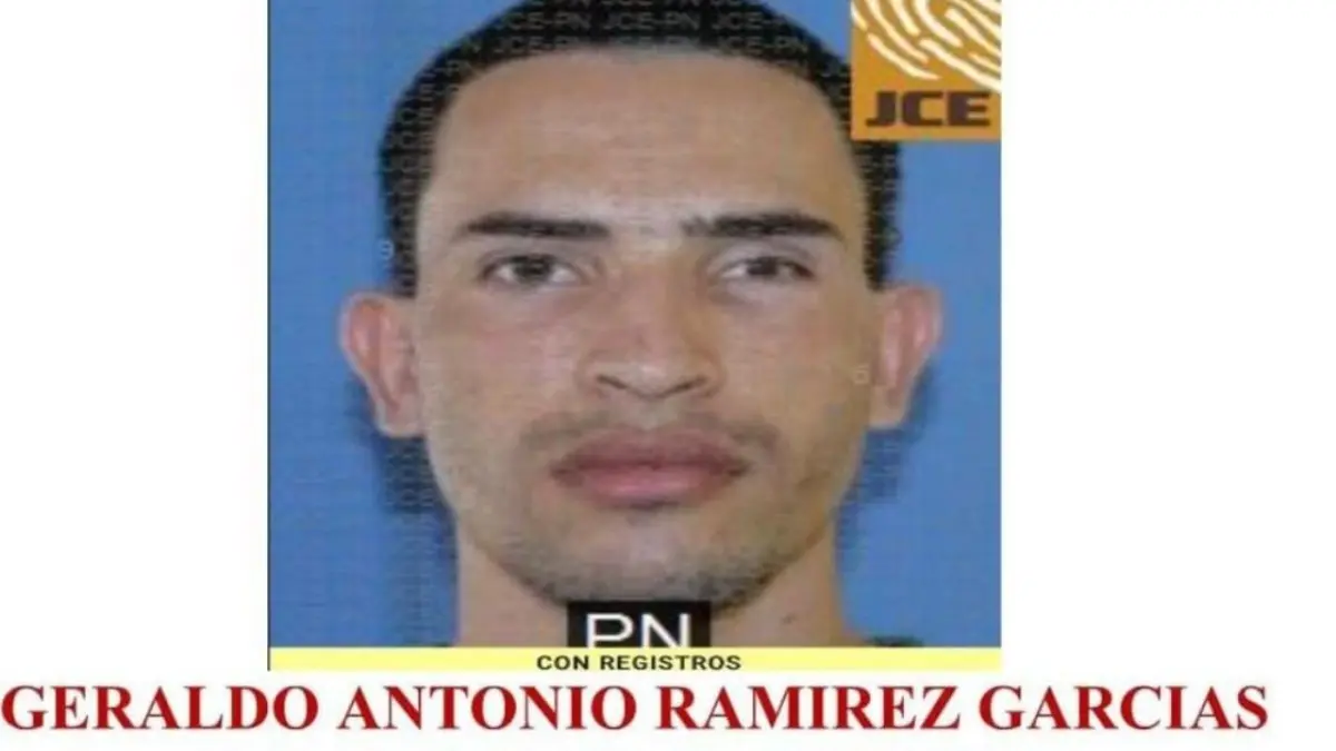 PN ultima a dos presuntos implicados en asalto a sucursal bancaria en Santiago