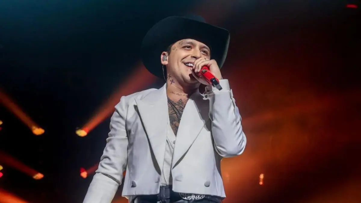 Christian Nodal responde a críticas por no felicitar públicamente a su hija en su cumpleaños