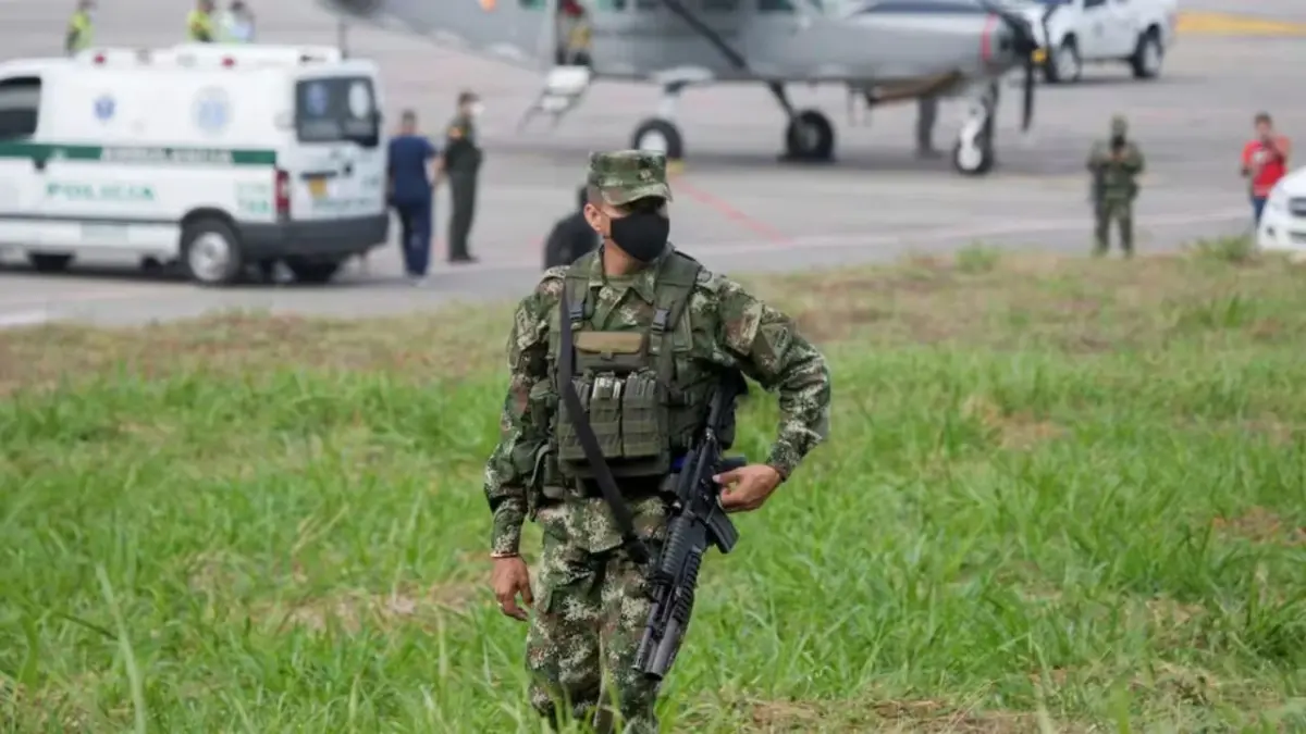 Un avión oficial venezolano aterriza de emergencia en Colombia