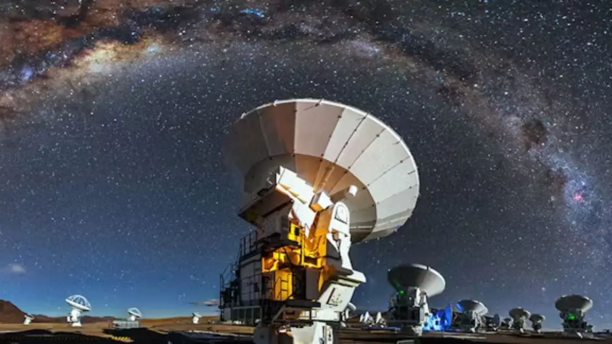 El telescopio James Webb se asoma a una galaxia exterior muy similar a la Vía Láctea