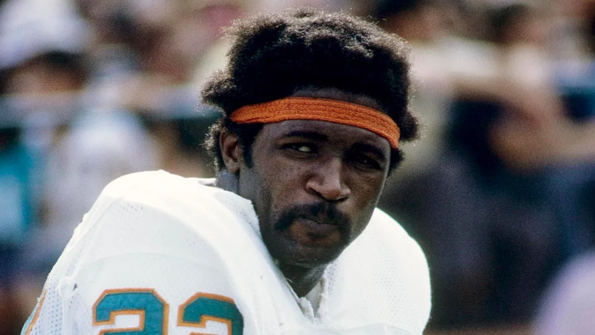 Mercury Morris, legendario corredor de los Dolphins invictos de 1972, muere a los 77 años